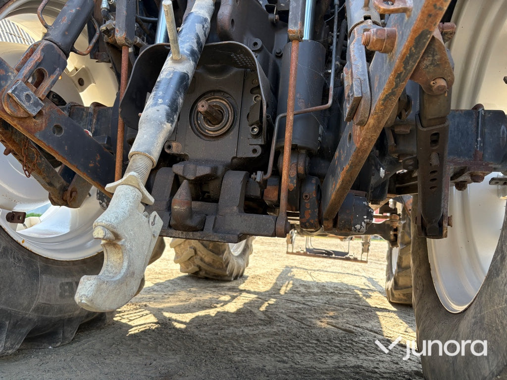 Traktor - Valmet 6850-4 med frontlyft