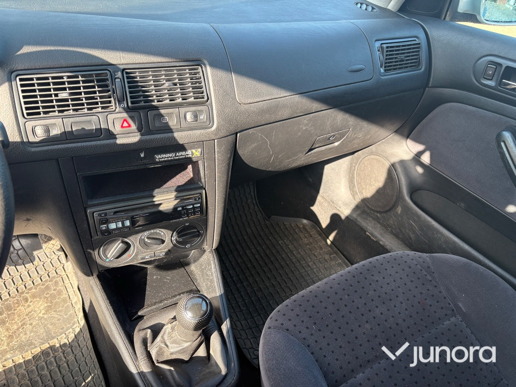 Personbil - Volkswagen Golf IV 1.6