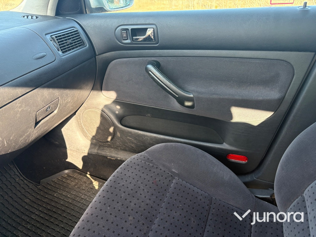 Personbil - Volkswagen Golf IV 1.6