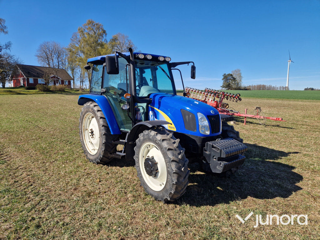 Traktor - New Holland, T5070