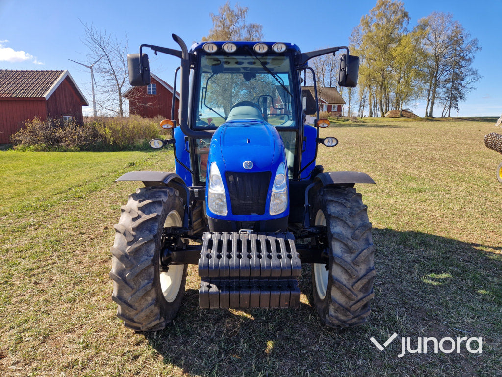 Traktor - New Holland, T5070