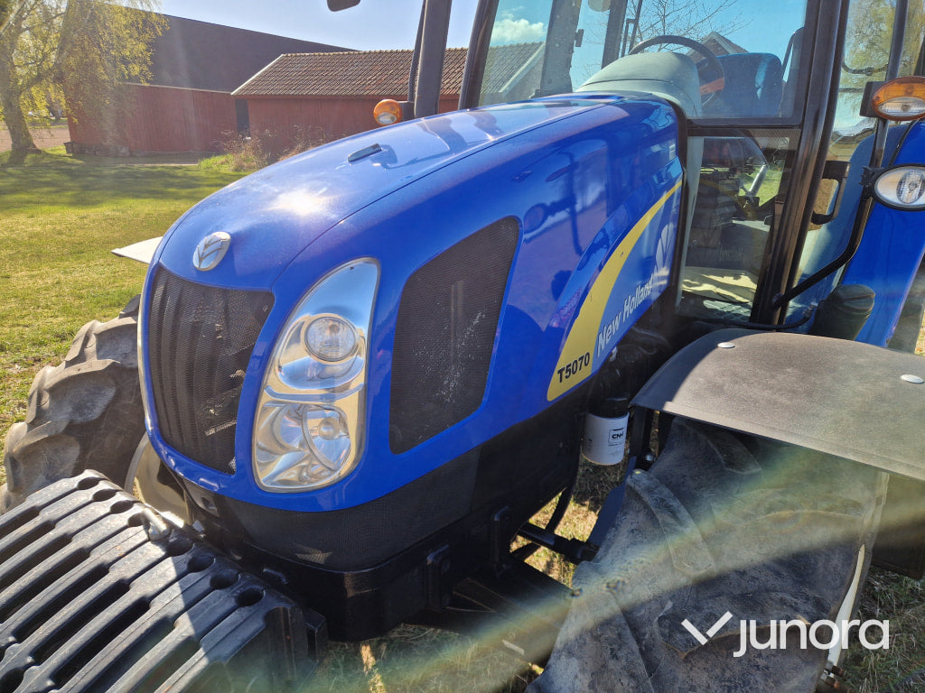 Traktor - New Holland, T5070