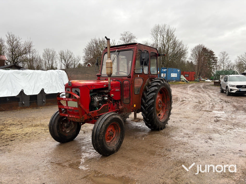 Traktor - Volvo BM T-400