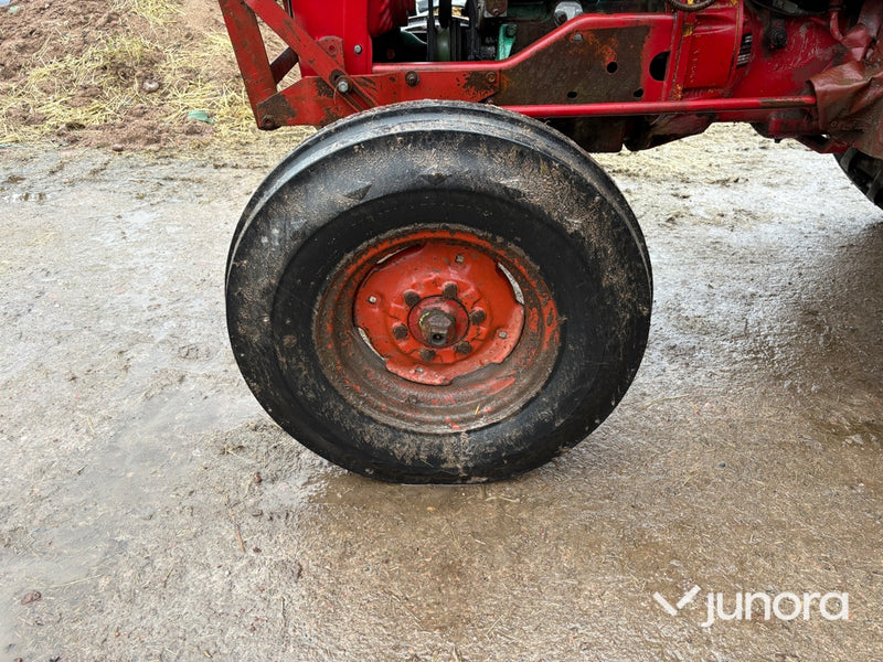 Traktor - Volvo BM T-400