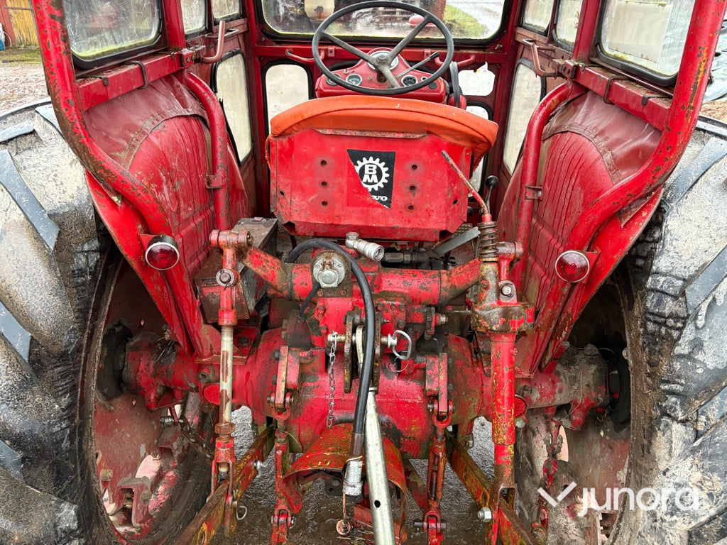 Traktor - Volvo BM T-400