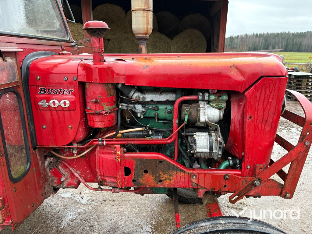 Traktor - Volvo BM T-400
