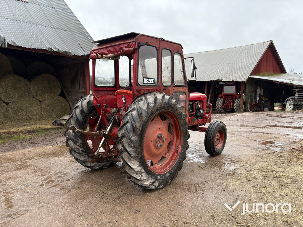 Traktor - Volvo BM T-400