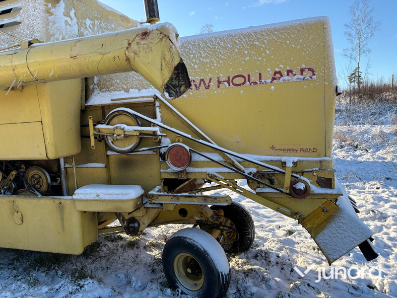 Skördetröska - New Holland Clayson 1520