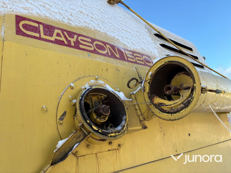 Skördetröska - New Holland Clayson 1520