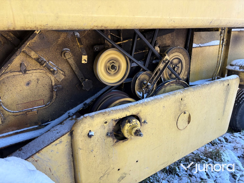 Skördetröska - New Holland Clayson 1520