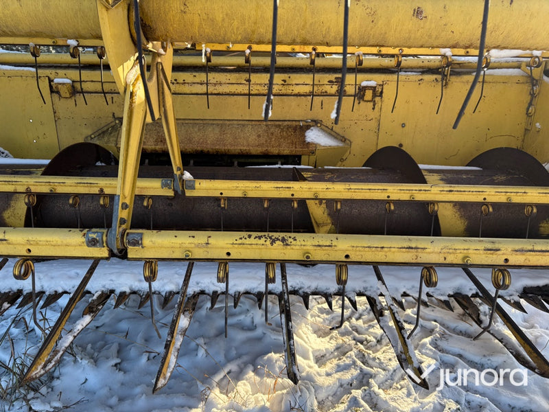 Skördetröska - New Holland Clayson 1520