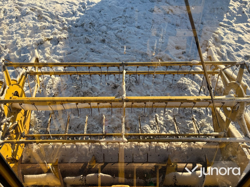 Skördetröska - New Holland Clayson 1520