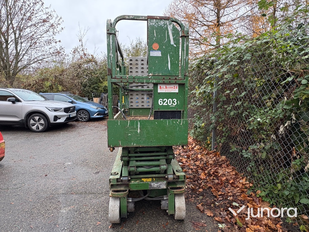 Saxlift – JLG Industries 1932-E