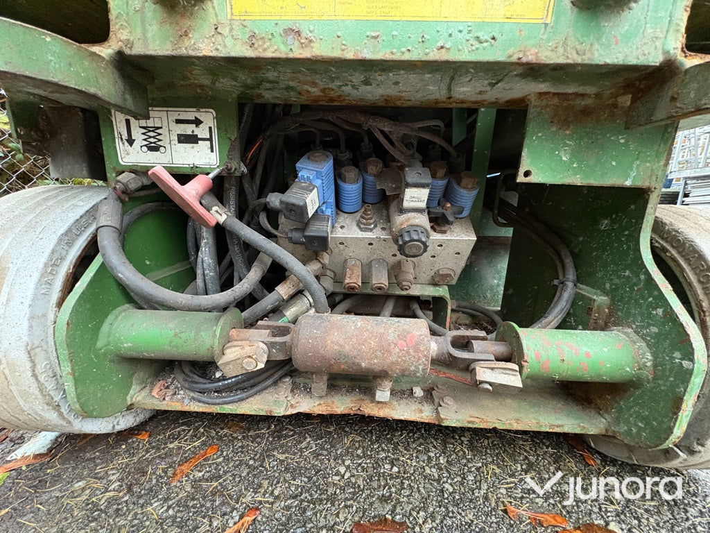 Saxlift – JLG Industries 1932-E
