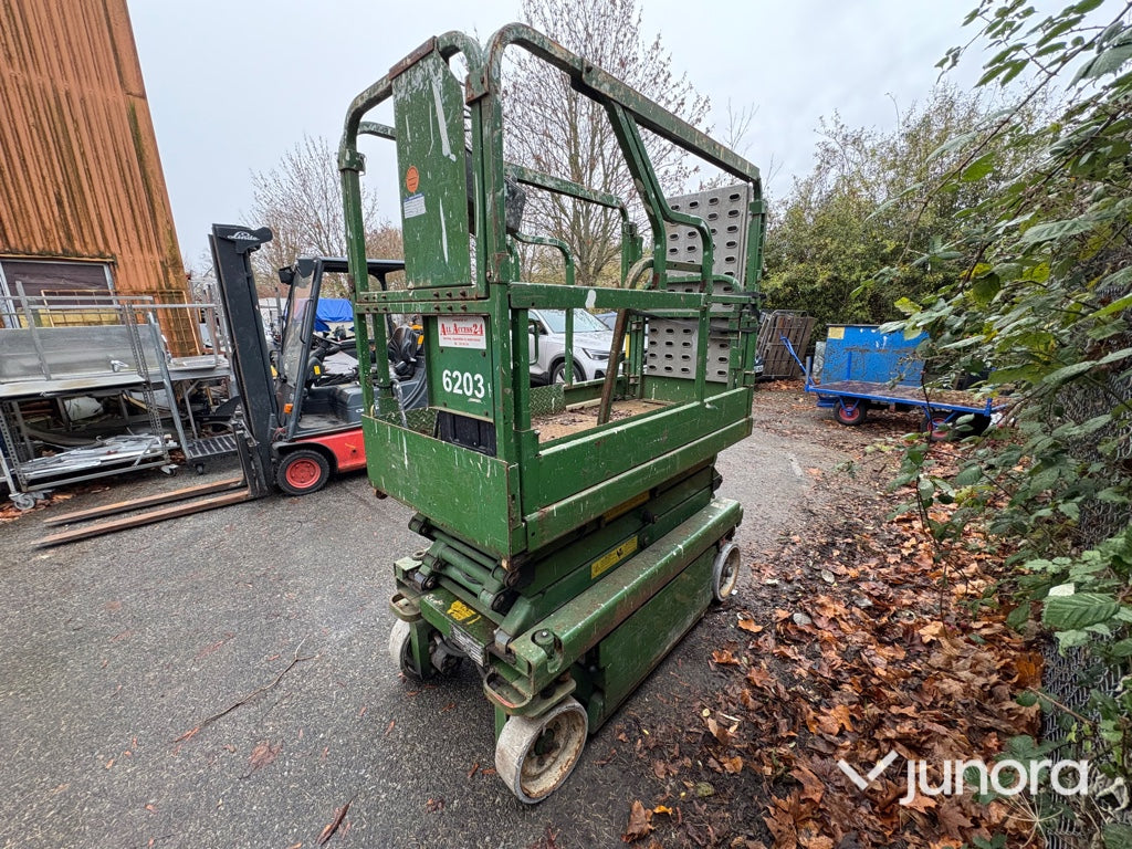 Saxlift – JLG Industries 1932-E