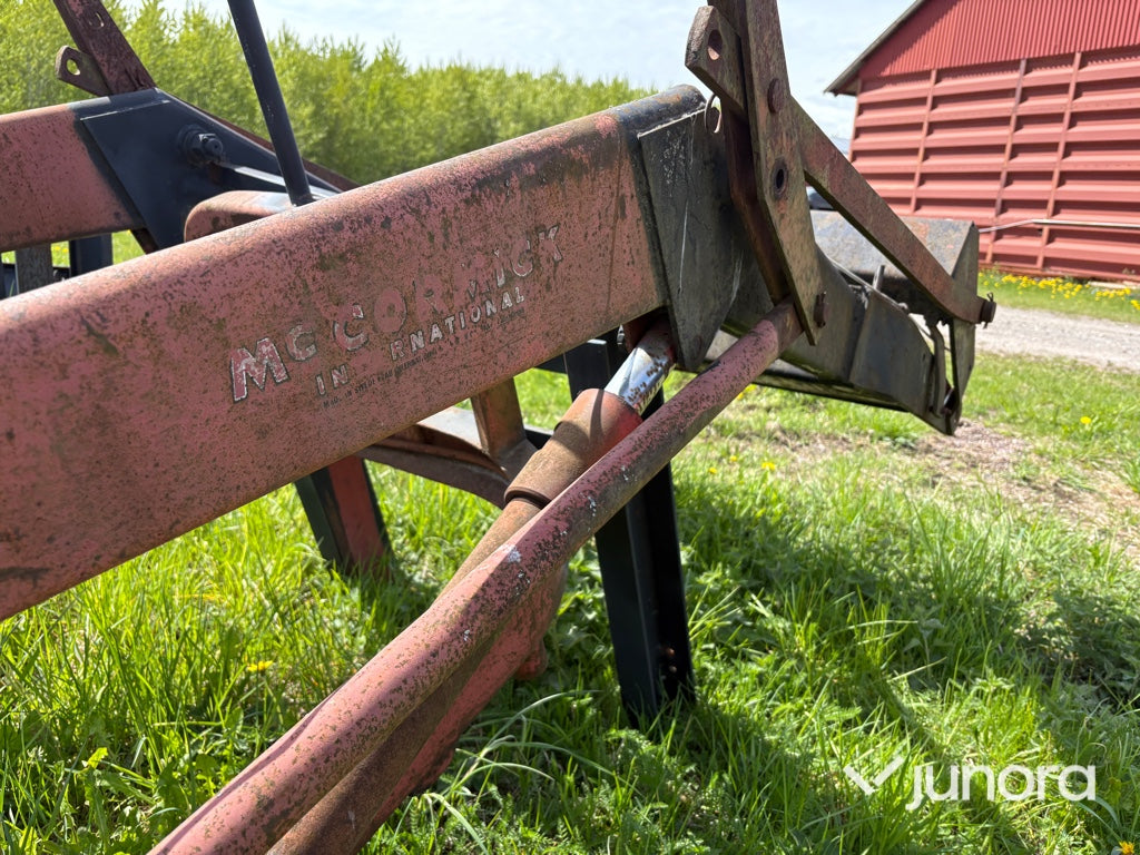 Lastare med kombiskopa - Till McCormick traktor