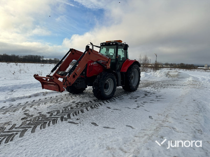 Traktor – Massey Ferguson 6490 med lastare