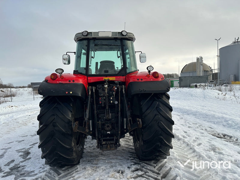 Traktor – Massey Ferguson 6490 med lastare