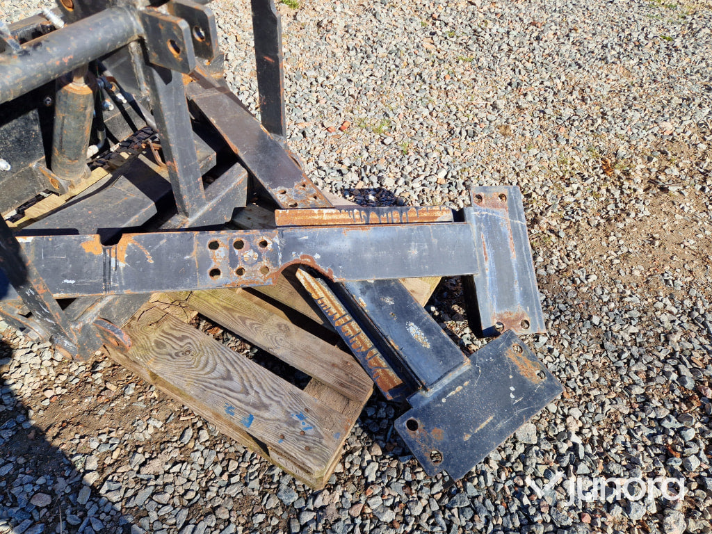 Fronlyft - Till Valmet 6000 Serien