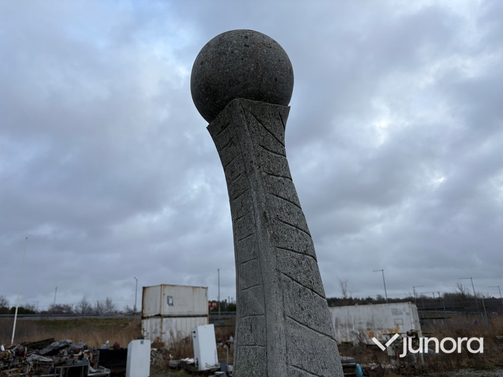 Stenskulptur – elefant i granit