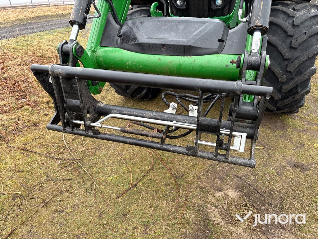 Traktor - John Deere 6130M med lastare & frontlyft