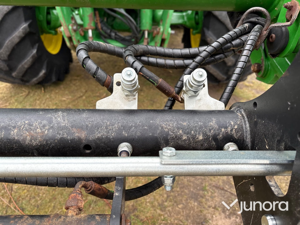 Traktor - John Deere 6130M med lastare & frontlyft
