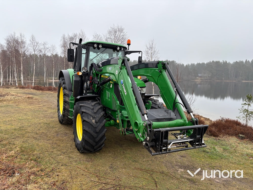 Traktor - John Deere 6130M med lastare & frontlyft