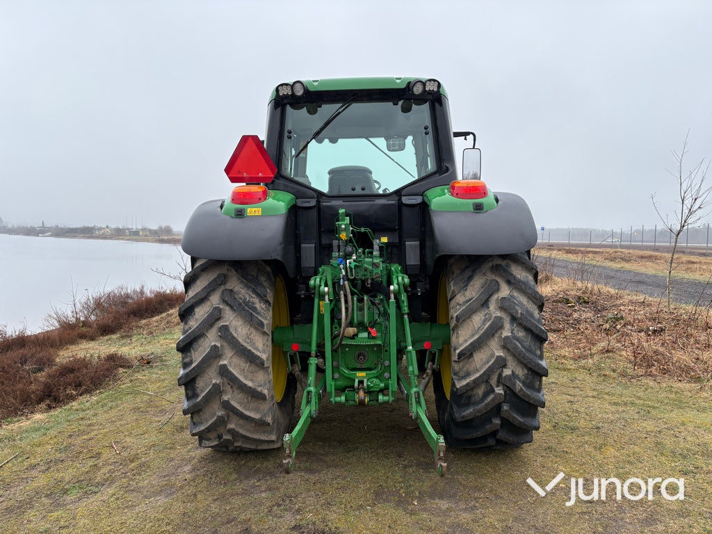 Traktor - John Deere 6130M med lastare & frontlyft
