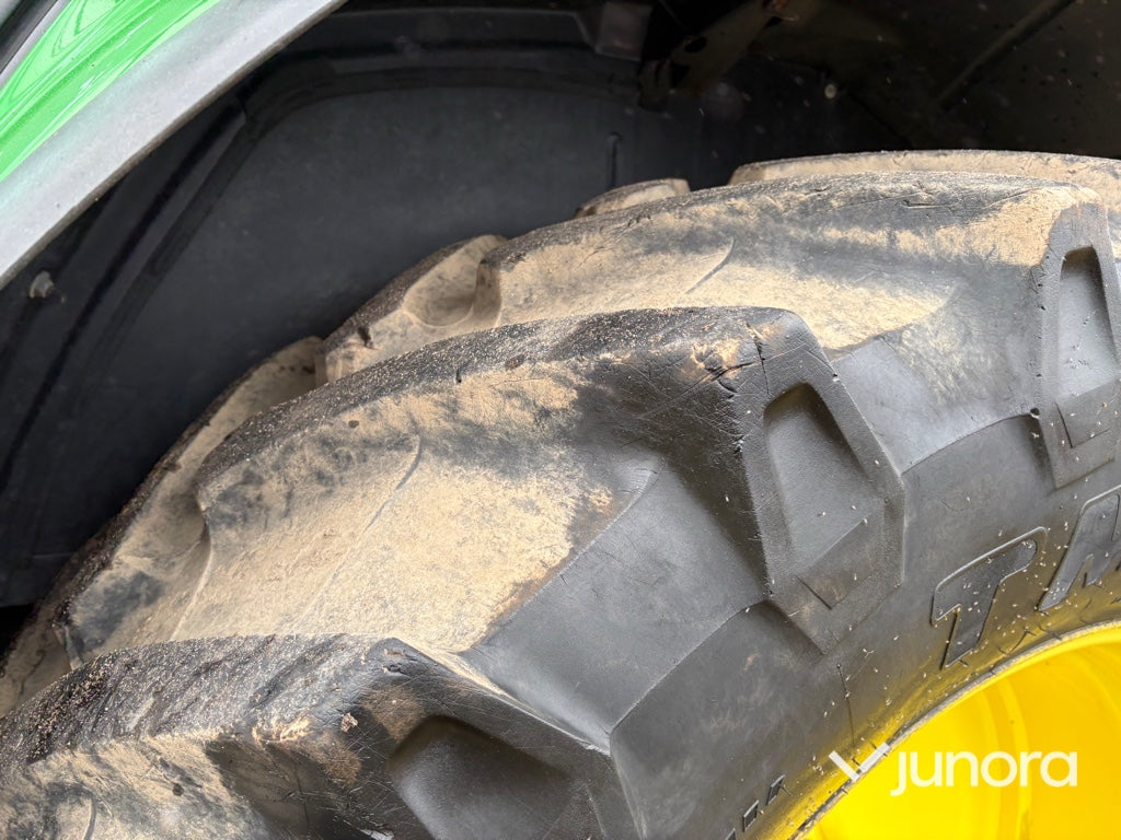 Traktor - John Deere 6130M med lastare & frontlyft