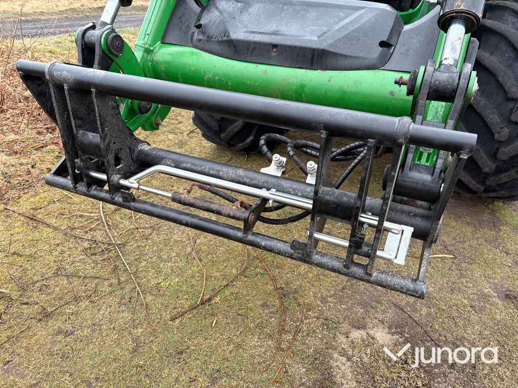 Traktor - John Deere 6130M med lastare & frontlyft