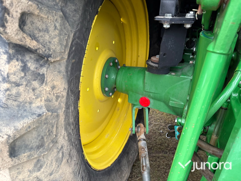 Traktor - John Deere 6130M med lastare & frontlyft