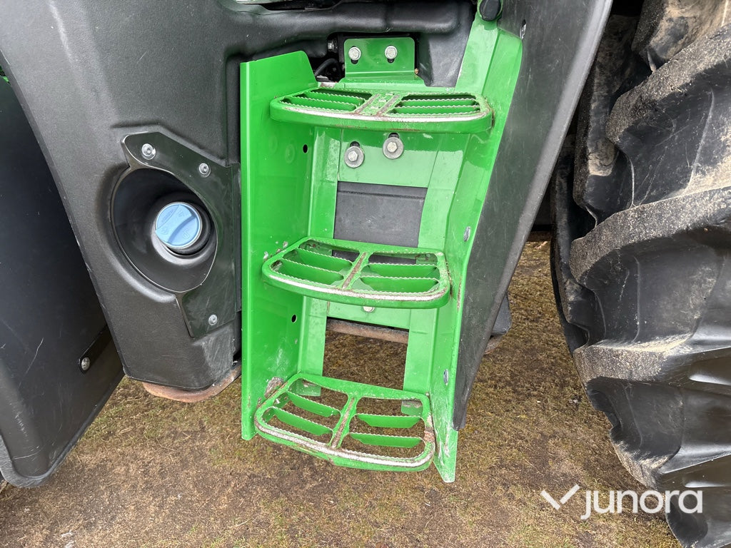 Traktor - John Deere 6130M med lastare & frontlyft