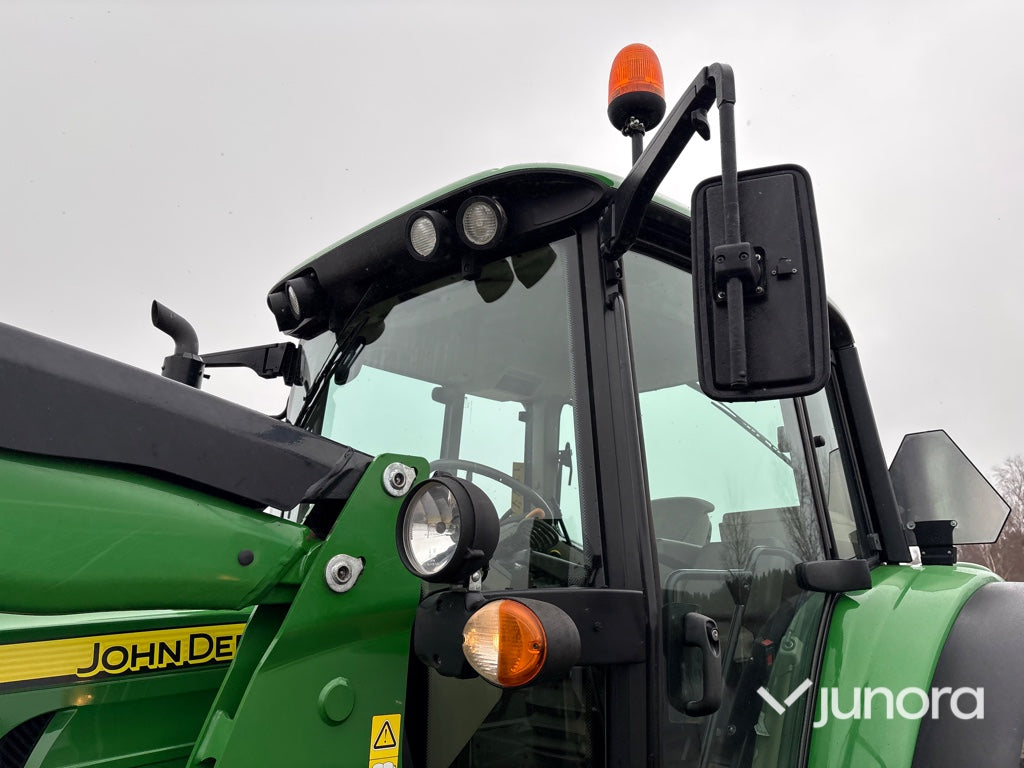 Traktor - John Deere 6130M med lastare & frontlyft