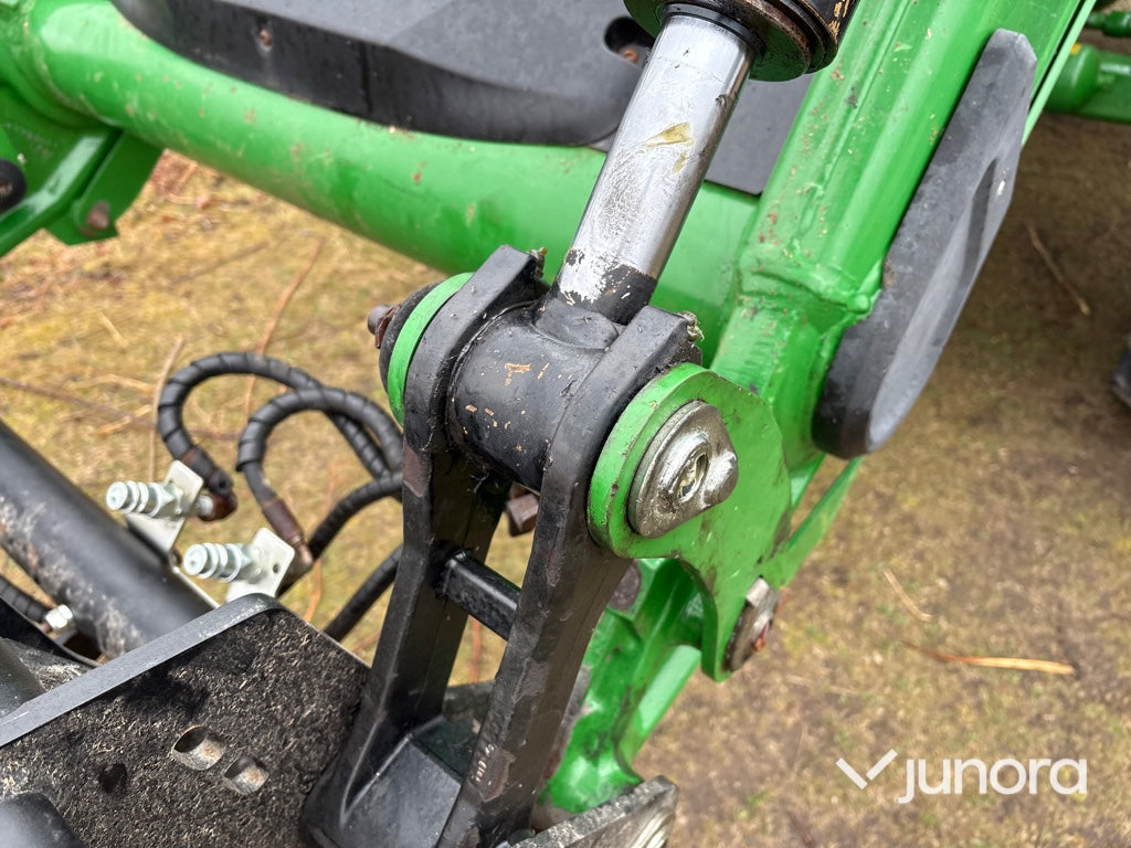 Traktor - John Deere 6130M med lastare & frontlyft