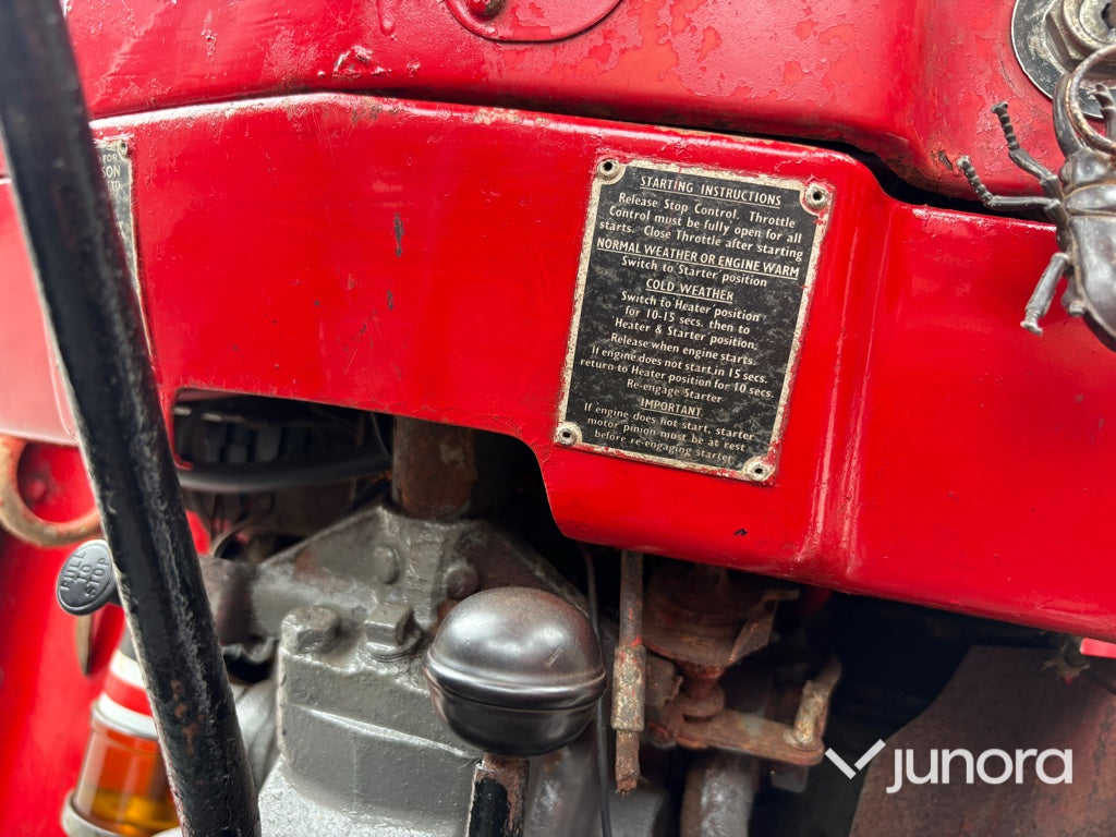 Traktor - Massey Ferguson 135