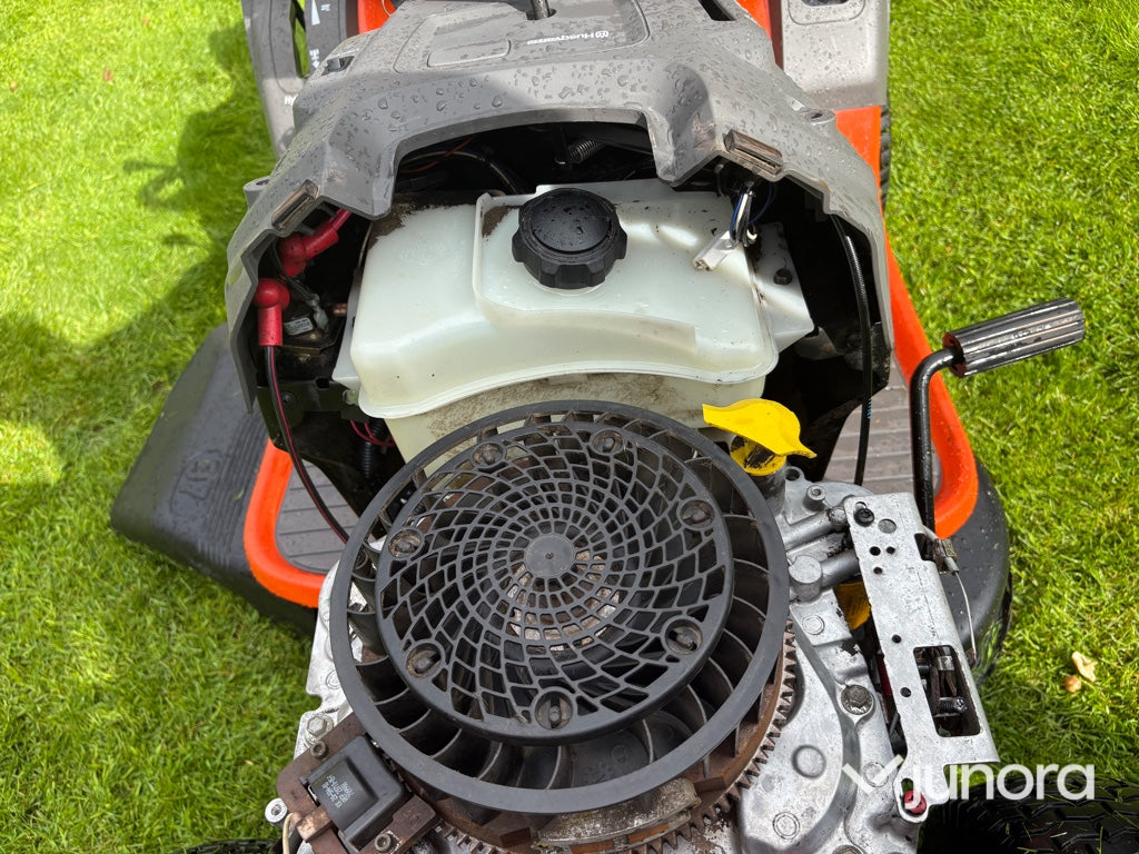 Åkgräsklippare - Husqvarna, LTH151