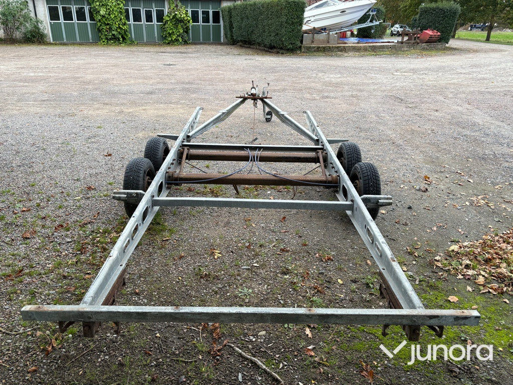 Släpvagns chassi - Boggie