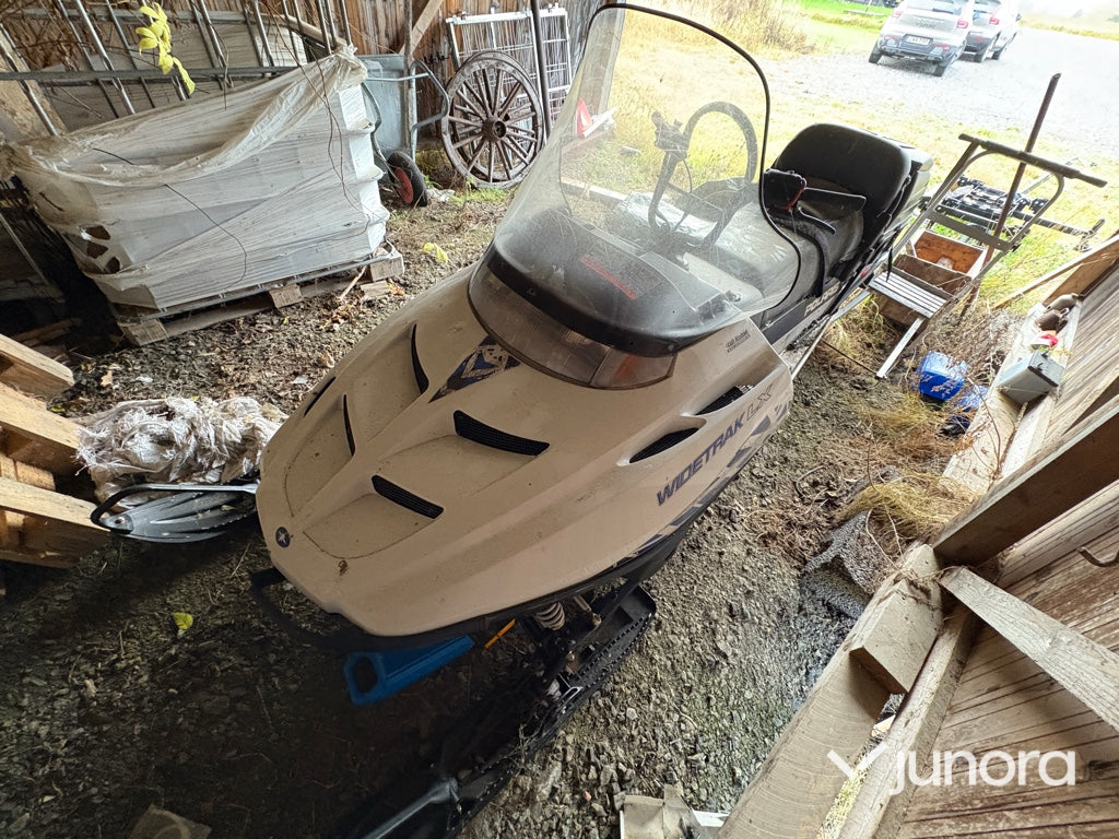 Snöskoter - Polaris Widetrak LX
