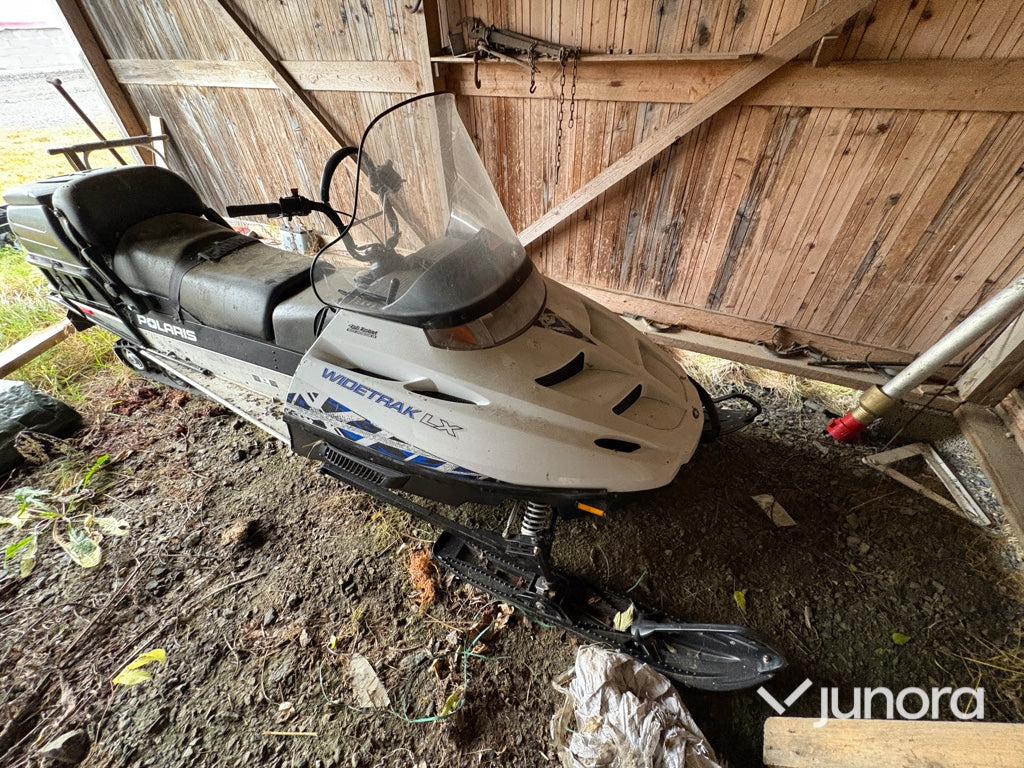 Snöskoter - Polaris Widetrak LX