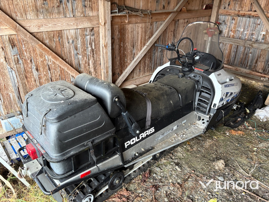 Snöskoter - Polaris Widetrak LX