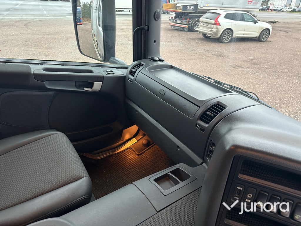Sopbil - Scania 320