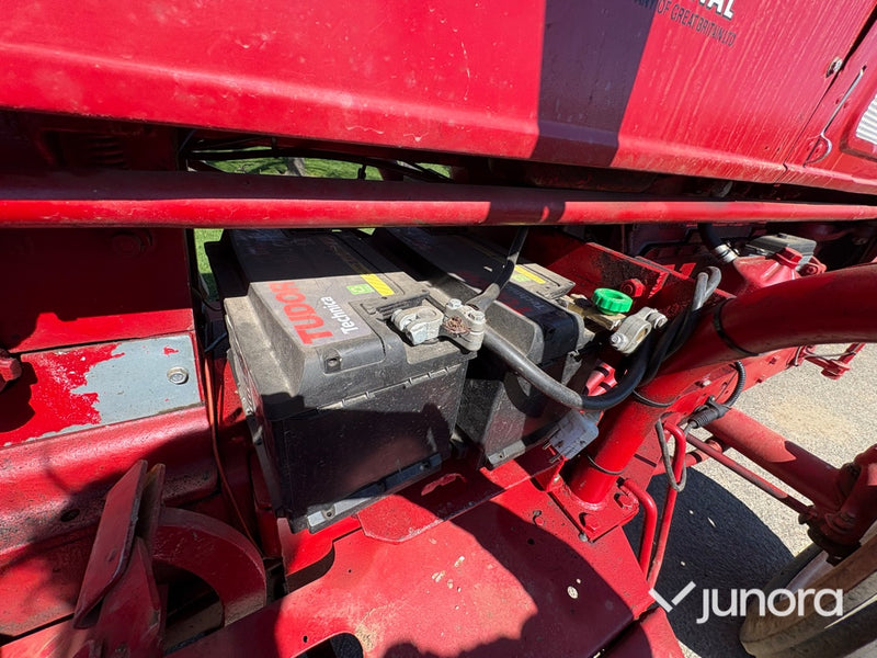 Traktor - McCormick International, B 614