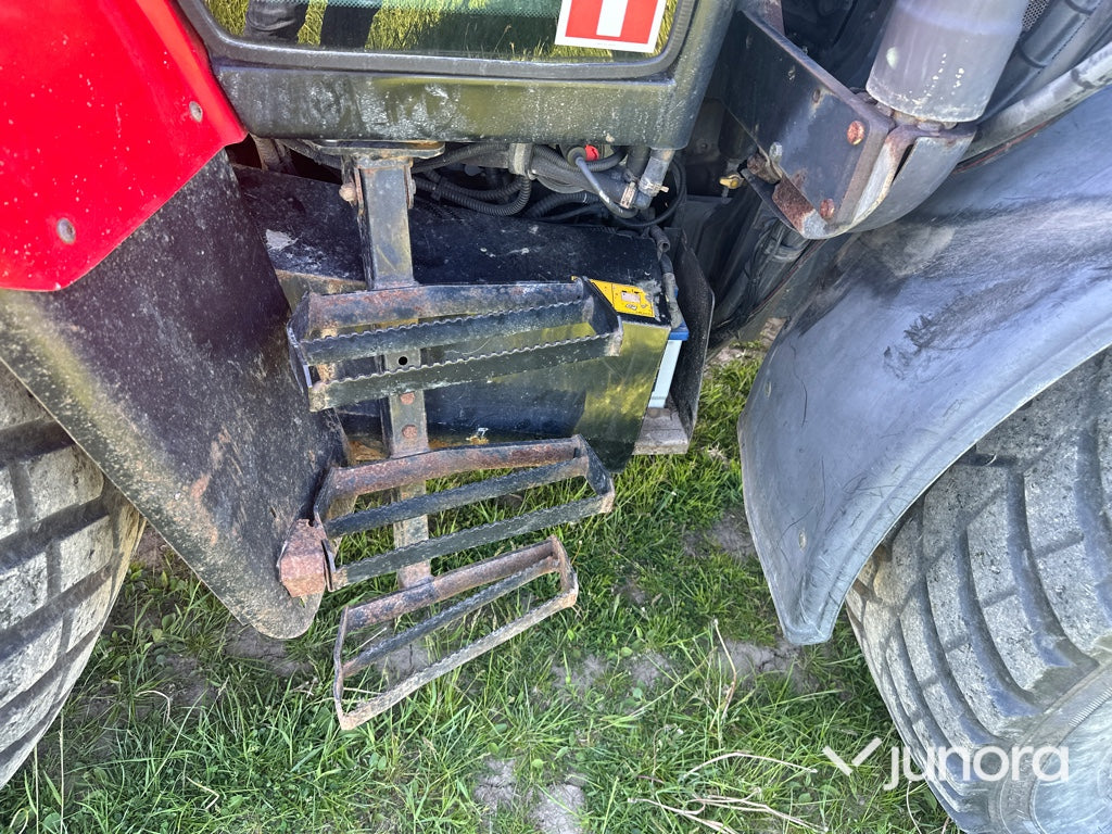Traktor - Massey Fergusson, MF6455