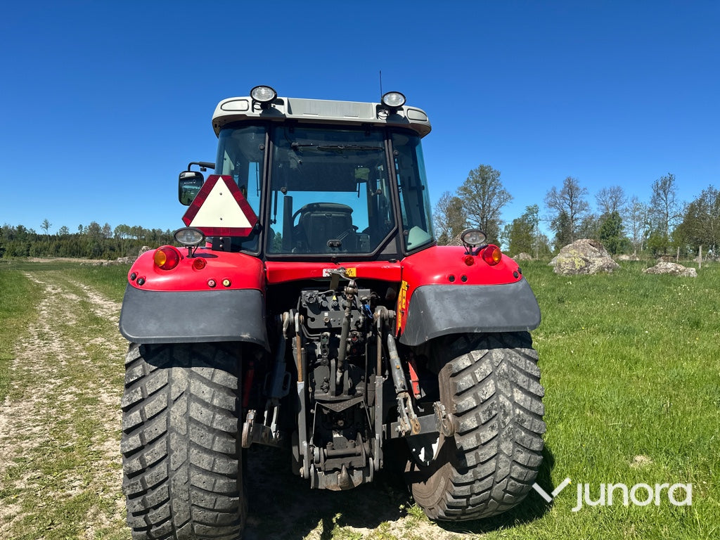 Traktor - Massey Fergusson, MF6455