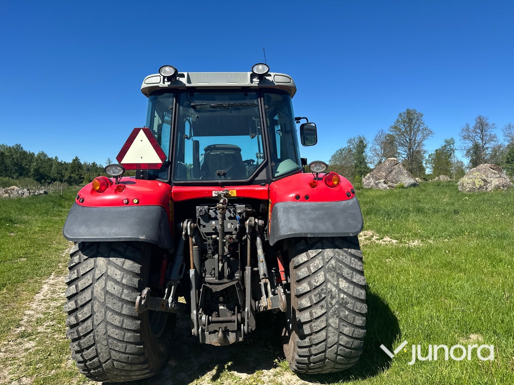 Traktor - Massey Fergusson, MF6455