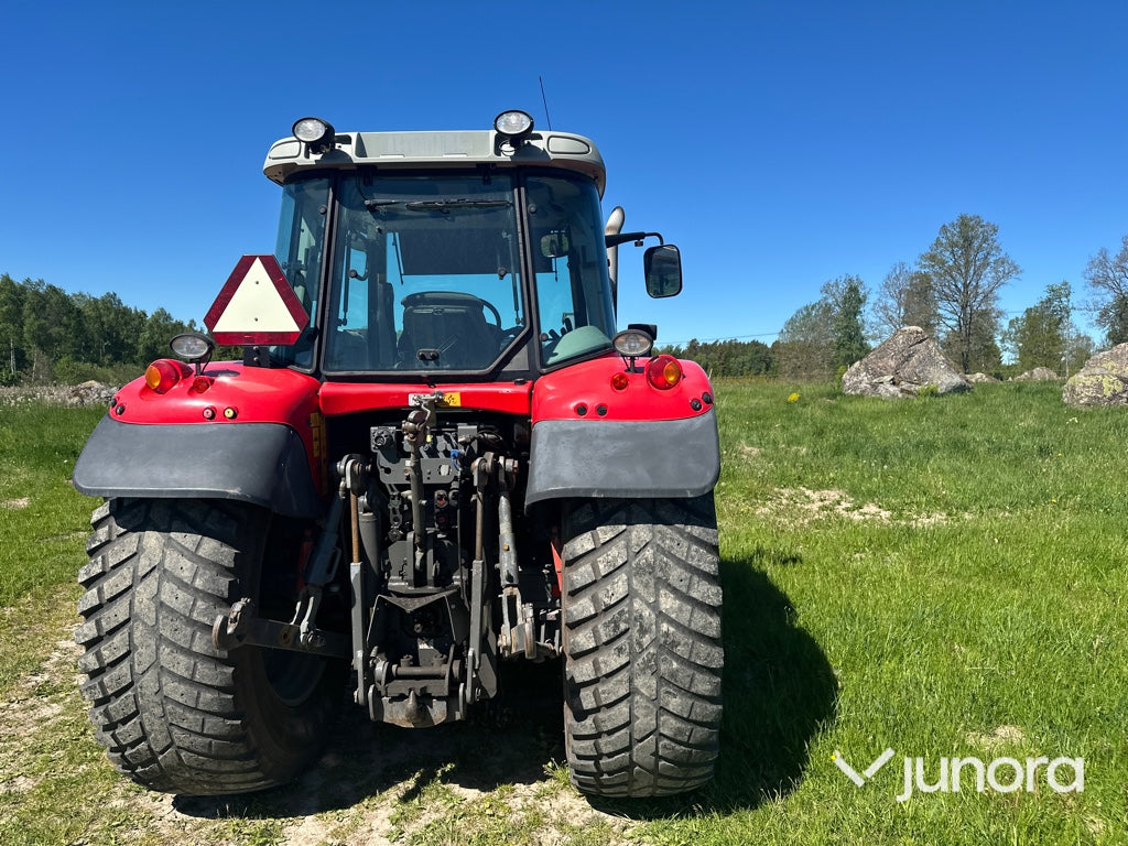 Traktor - Massey Fergusson, MF6455