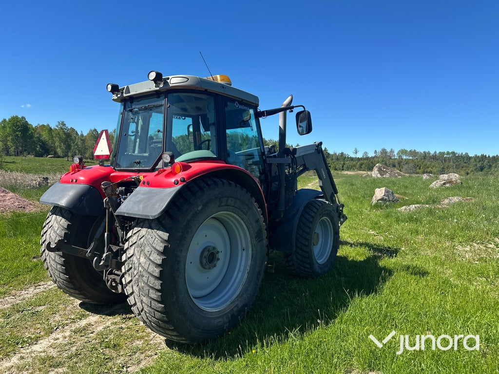 Traktor - Massey Fergusson, MF6455