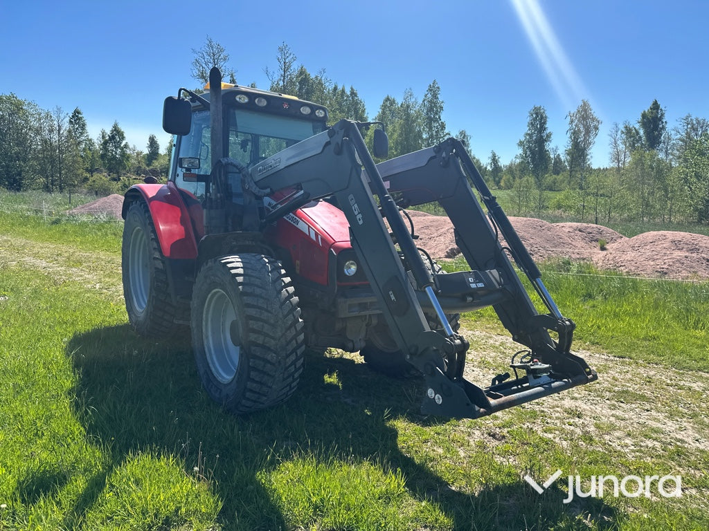 Traktor - Massey Fergusson, MF6455