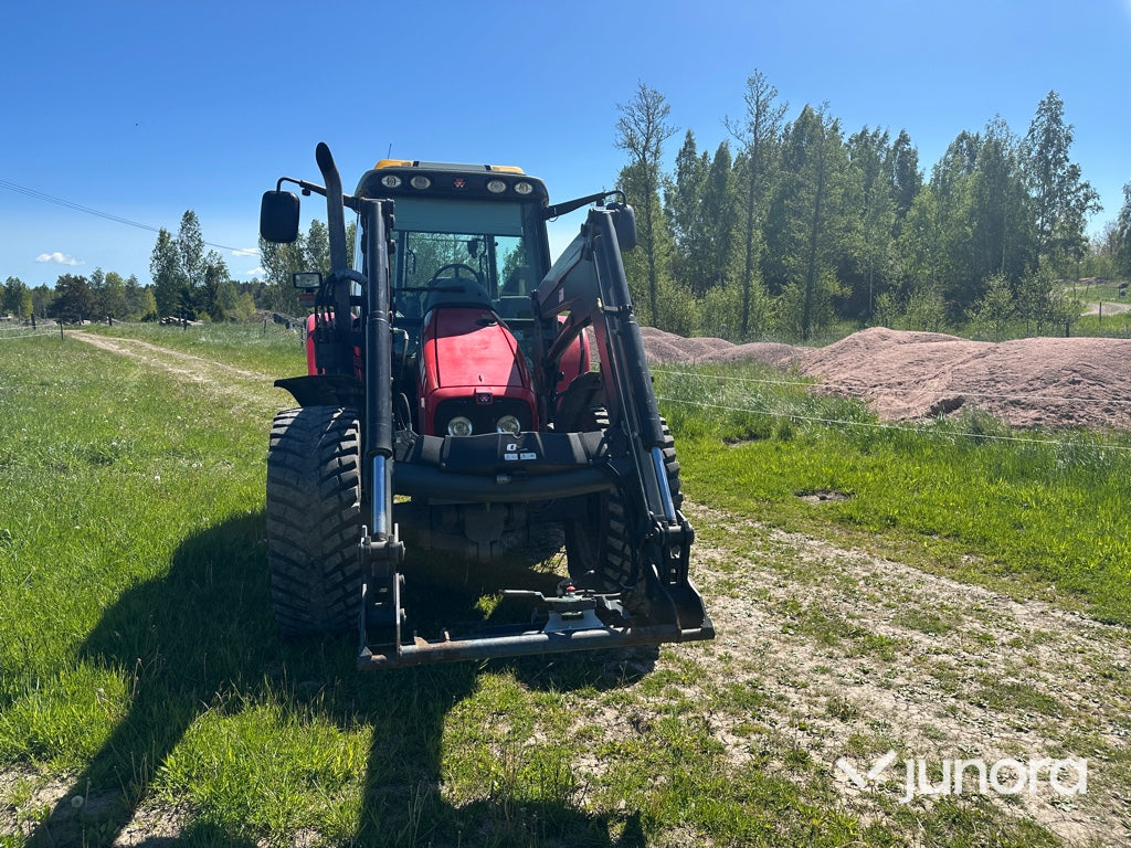 Traktor - Massey Fergusson, MF6455