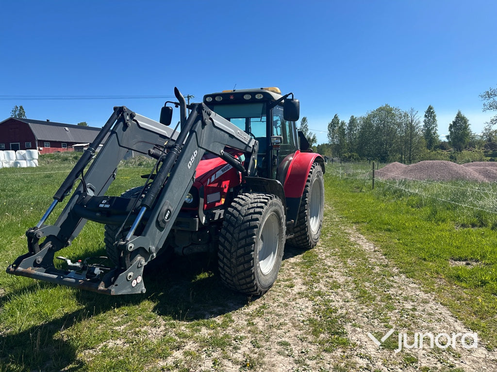 Traktor - Massey Fergusson, MF6455